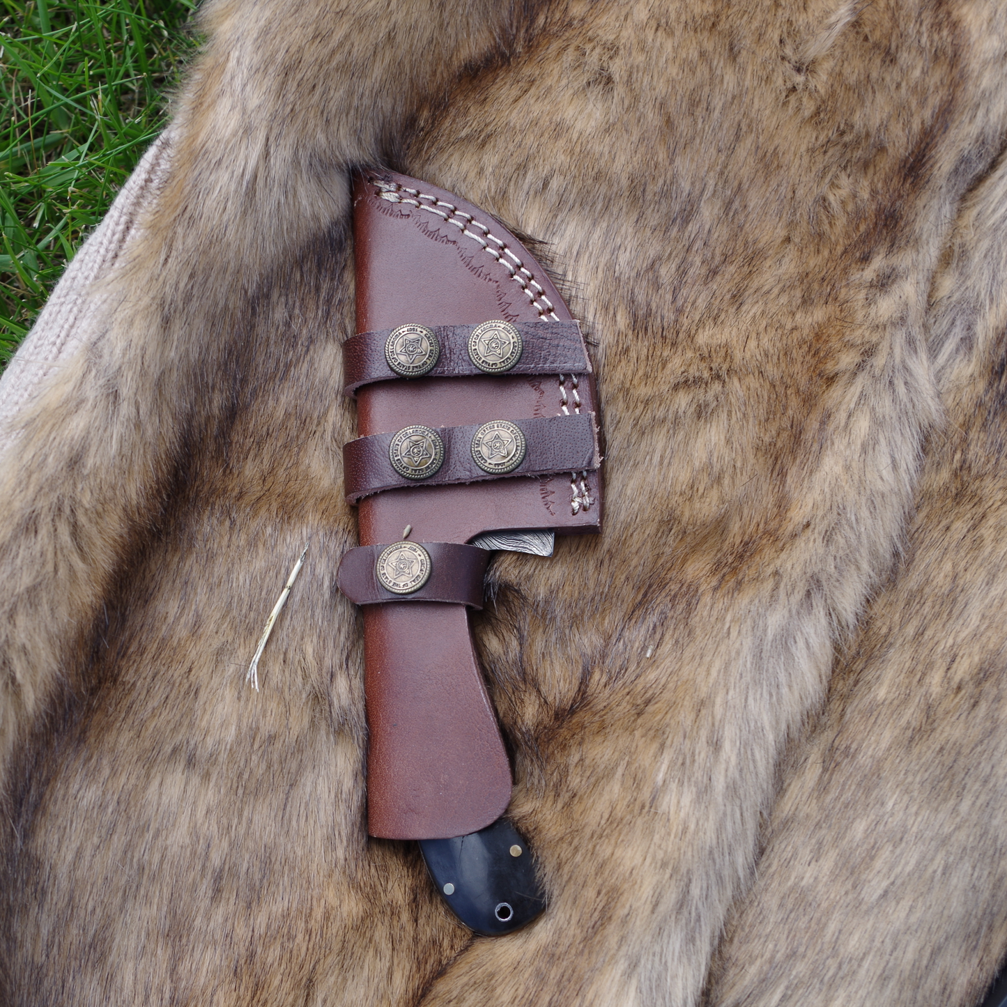 8" Handmade Damascus Skinning Knife – Leather Sheath by Grace Knives